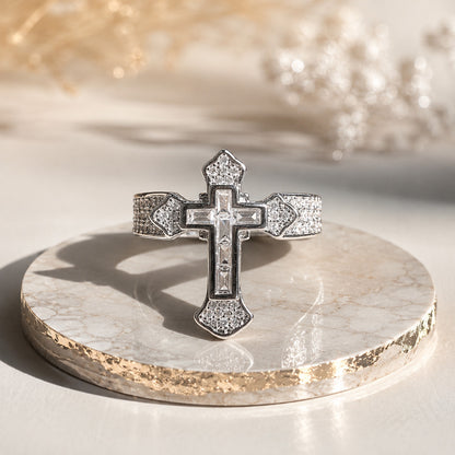 【DEAL TODAY】Sparkling Cross Statement Ring with Rhinestone Accents
